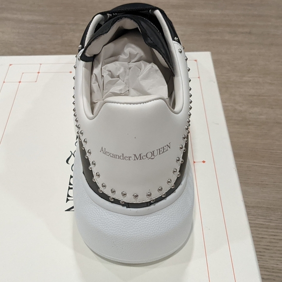 Mens Alexander McQueen Oversized Moto Leather Sneakers Black/White - Picture 4 of 6